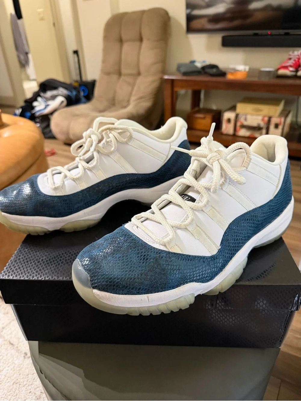 Air Jordan 11 size 12 (Low Navy Snakeskin 2019) CD6846-102